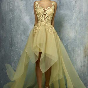 Beside Couture by Gemy Bc1302 dress yellow size 8